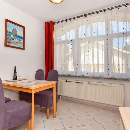 Apartment Marinovic Nin